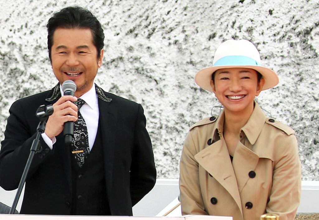ドリカムの中村正人さん（左）と吉田美和さん