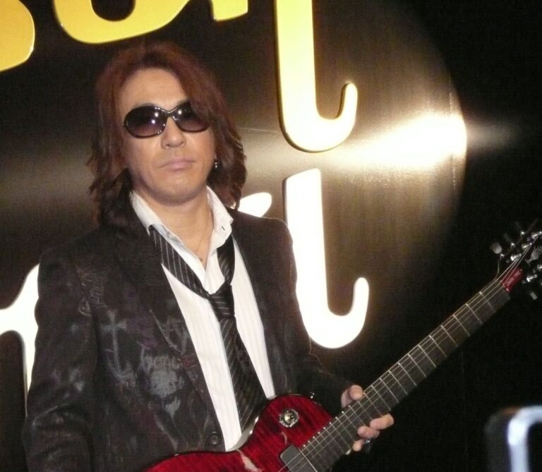 B'z】テレ朝新施設にテーマ曲提供、まさかの松本孝弘バースデー開業に