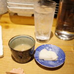 アテは温かいきのこのポタージュから